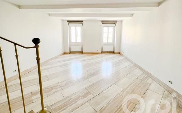 Appartement à vendre    4 pièces • 96,93 m2 Montélimar