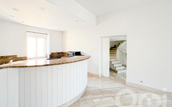 Appartement à vendre    4 pièces • 96,93 m2 Montélimar