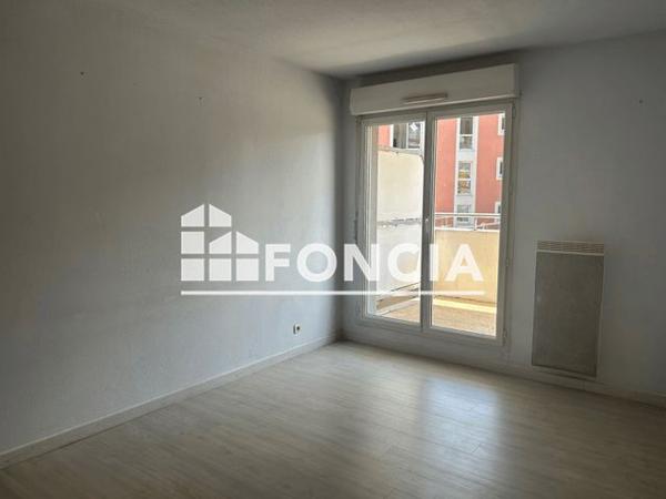 Location Appartement 2 pièces 36.55 m² - 19, AVENUE DE LA MARNE Tarbes 65000