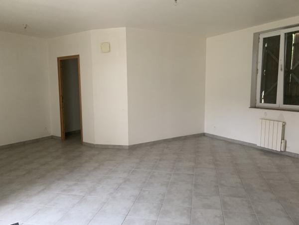 Location Maison 3 pièces Moyenneville (60190) - Moyenneville