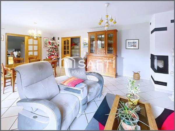 Maison de plain-pied au calme avec piscine