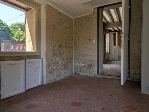 Charmante maison en pierre de caractère avec 3 chambres