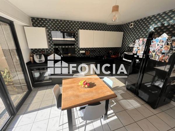 À vendre Maison 7 pièces 228 m² - Orléans 45000