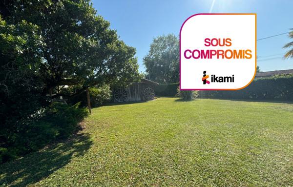 SOUS COMPROMIS À Vendre : Magnifique Terrain de 521 m2 avec Bergerie à Salles