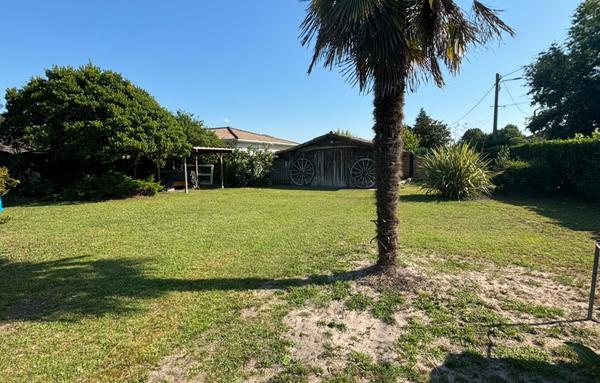 SOUS COMPROMIS À Vendre : Magnifique Terrain de 521 m2 avec Bergerie à Salles