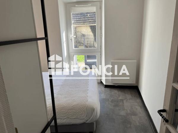 Location Studio 26.29 m² - 3 COUR DU CENTRE Saint Cheron 91530