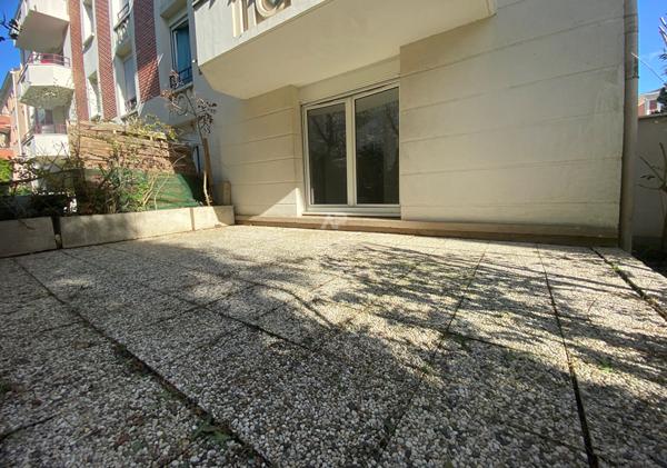 Appartement Cergy 2 pièce(s) 46.39 m2 Loyer 917 €/mois charges comprises **  - Référence  MG11211