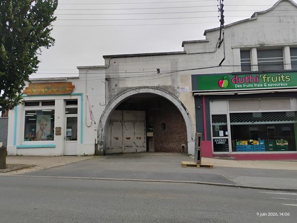 Ensemble de murs commerciaux divisé en 4 lots INCHY EN CAMBRESIS