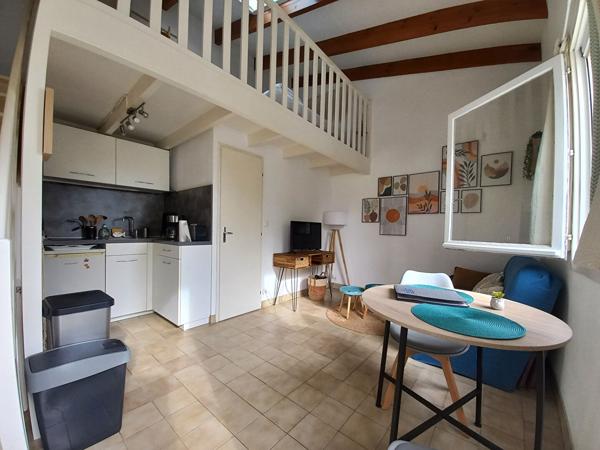 À 400 m de la plage, charmante maison avec jardinet