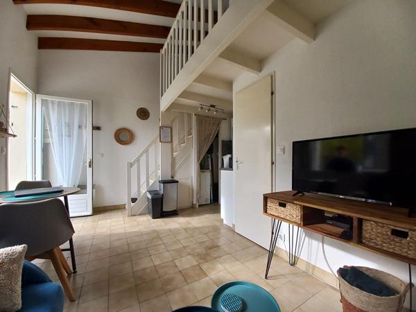 À 400 m de la plage, charmante maison avec jardinet