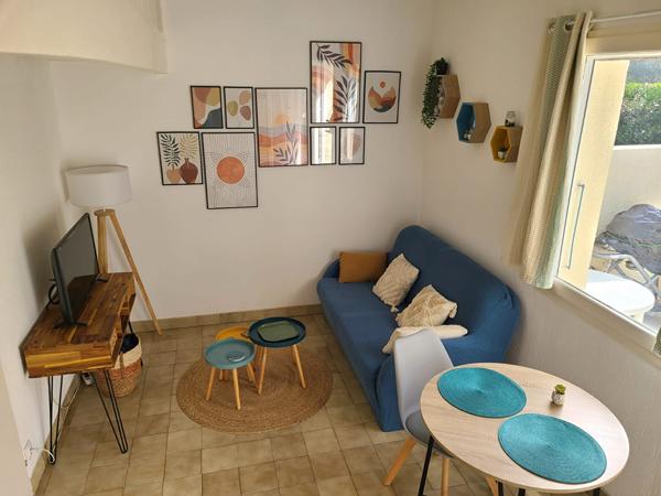 À 400 m de la plage, charmante maison avec jardinet