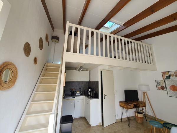 À 400 m de la plage, charmante maison avec jardinet