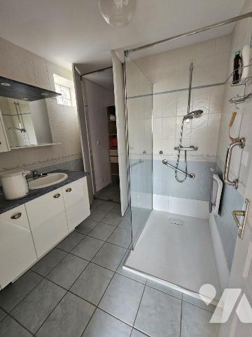 Orvault Petit Chantilly, maison familiale 5 chambres, garage, jardin.