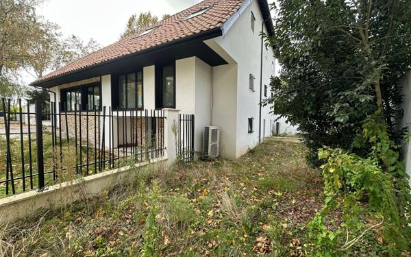 Maison à vendre    4 pièces • 127 m2 La Varenne - Saint-Maur-des-Fossés