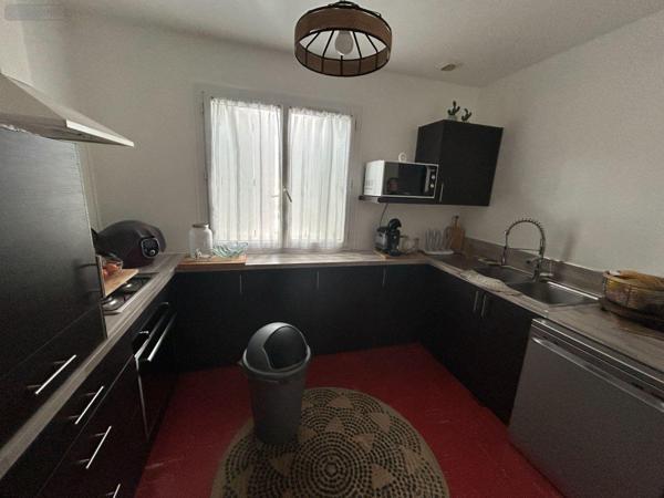 Maison à louer à Saint-Georges-sur-Loire dans le Maine-et-Loire (49170), ref : 12516/1264