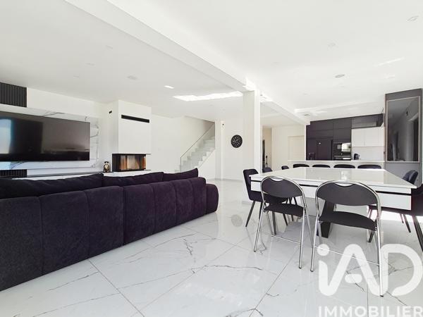 Maison à vendre 7 pièces 172,94 m² Vigneux-sur-Seine