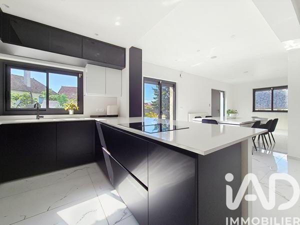 Maison à vendre 7 pièces 172,94 m² Vigneux-sur-Seine