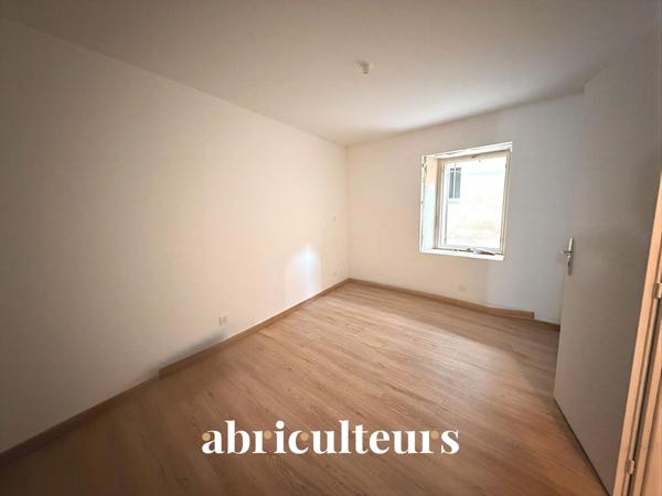 Belle maison de village entièrement rénovée de 80m² à Rognes 13840
