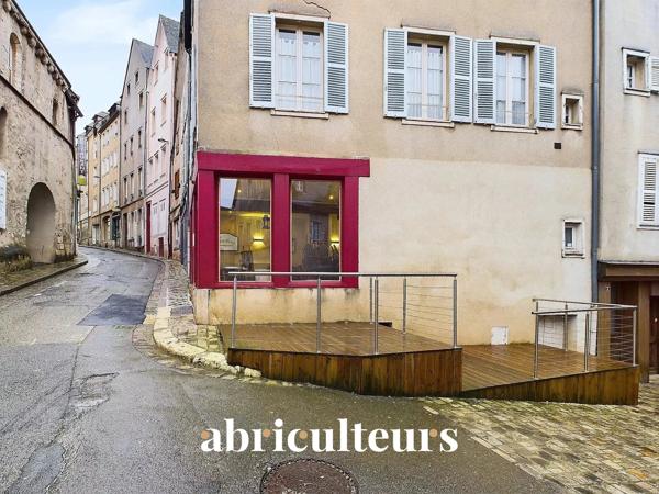 Bâtiment d’activité de 600 m² avec stationnement privatif en vente à Chartres (28000)