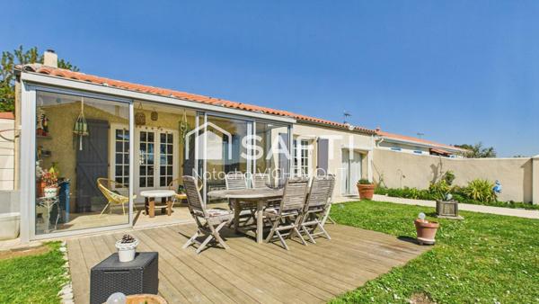 Maison coup de coeur plain pied 3 chambres commerces et collège à pieds