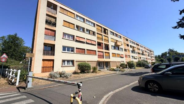 Appartement  3 pièces, 56 m², à 2  pas du centre ville de L Isle Adam