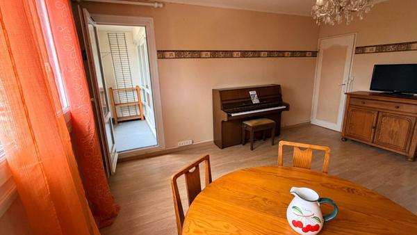 Appartement  3 pièces, 56 m², à 2  pas du centre ville de L Isle Adam