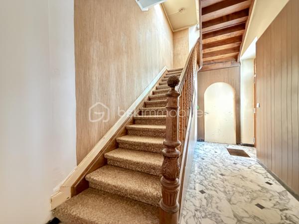 Immeuble mixte de 464 m²