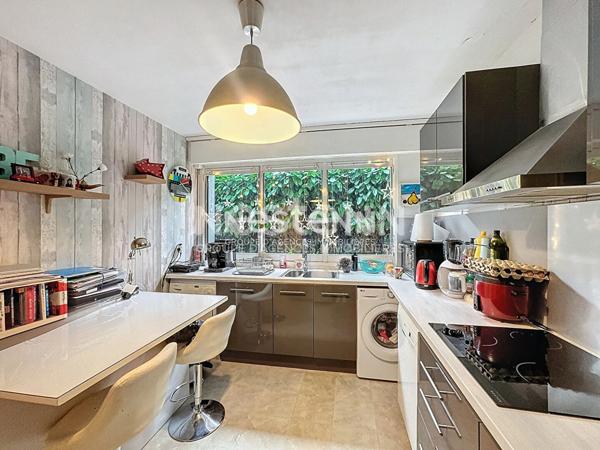 Appartement au Domaine de Bel Abord 3 pieces proches des commerces et du centre ville.