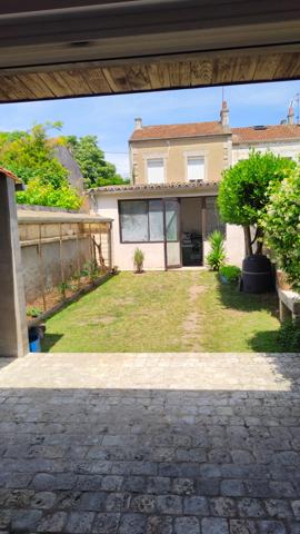 Maison de ville T5 avec jardin