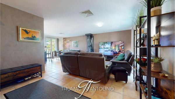 EN EXCLUSIVITE - QUARTIER BOIS DE SERRES - 4 CHAMBRES - POSSIBILITE 2 CHAMBRES SUPPLEMENTAIRES - PISCINE