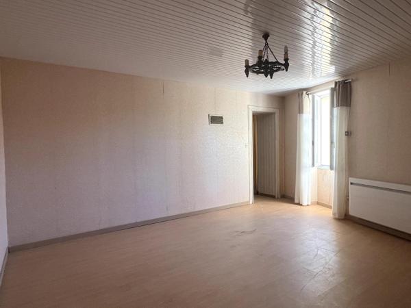 MAISON VENDEENNE A 12 KMS DES PLAGES