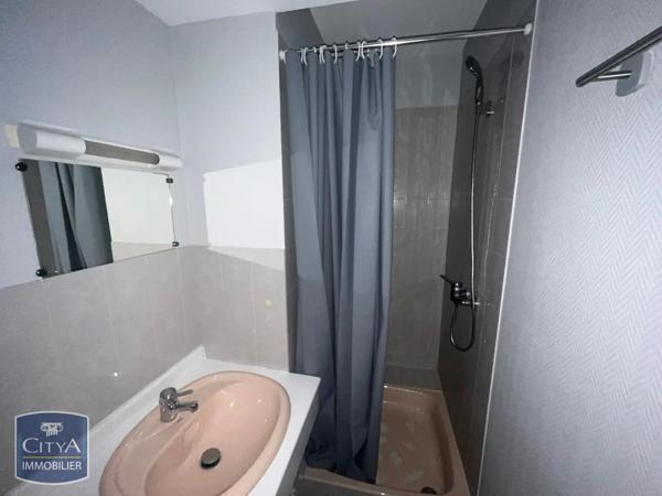 Appartement à louer 1 pièce 12.13m² Tours (37000)
