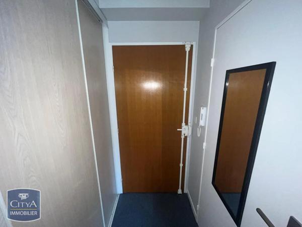 Appartement à louer 1 pièce 12.13m² Tours (37000)