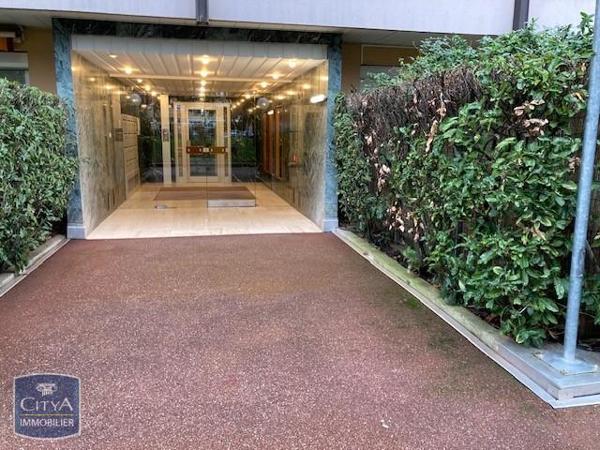 Location appartement Saint-Étienne (42) 2 pièces 48m²