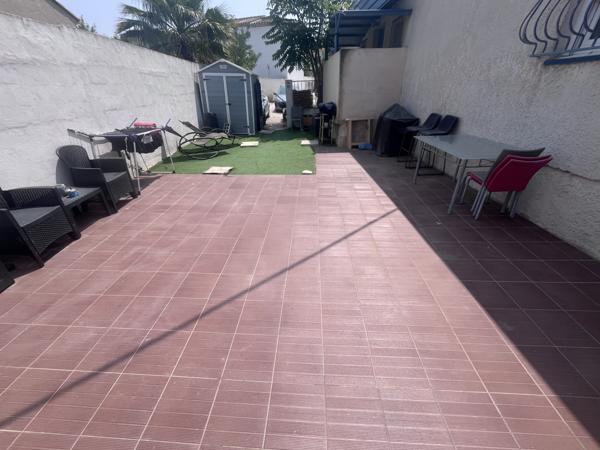 Gignac-la-Nerthe (13180) Petite maison 3 pièces dans une impasse