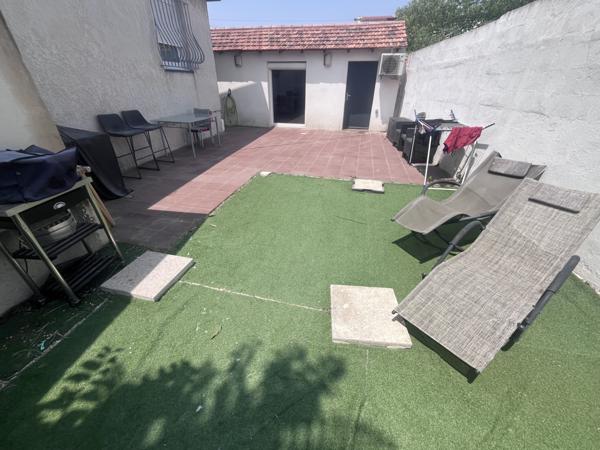 Gignac-la-Nerthe (13180) Petite maison 3 pièces dans une impasse