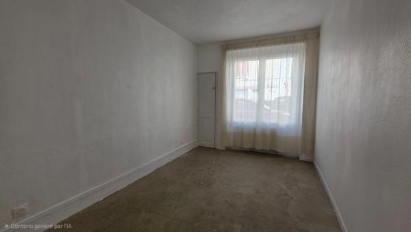 🏢 Immeuble – Firminy proche centre-ville – 3 appartements + terrain