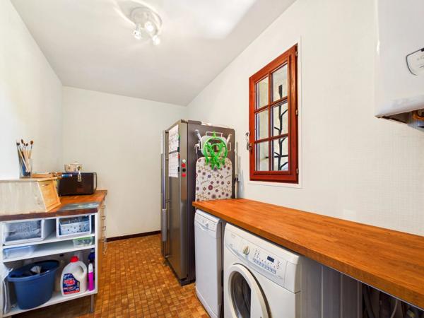Jolie maison de plain-pied avec 3 chambres et garage