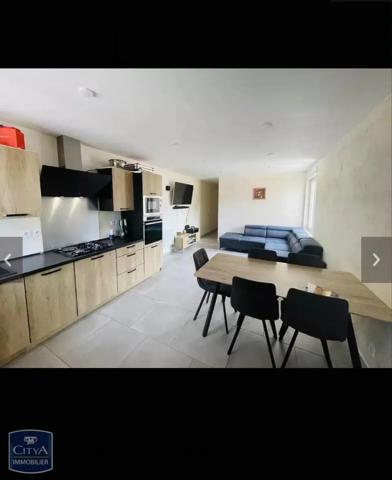 Maison à louer 2 pièces 62.2m² Saint-Quentin (02100)