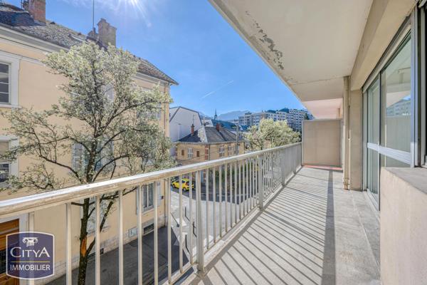 Appartement à vendre 3 pièces 61.11m² Chambéry (73000)