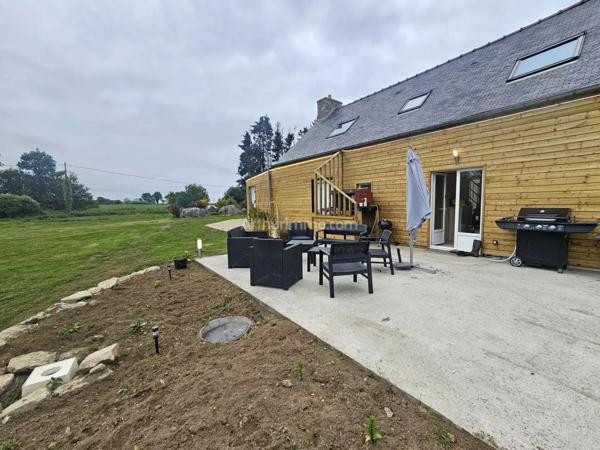 Vente                                                      Maison
                        
                     5 pièces                      129 m2                     à Plésidy