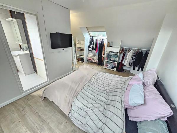 Vente                                                      Maison
                        
                     5 pièces                      129 m2                     à Plésidy