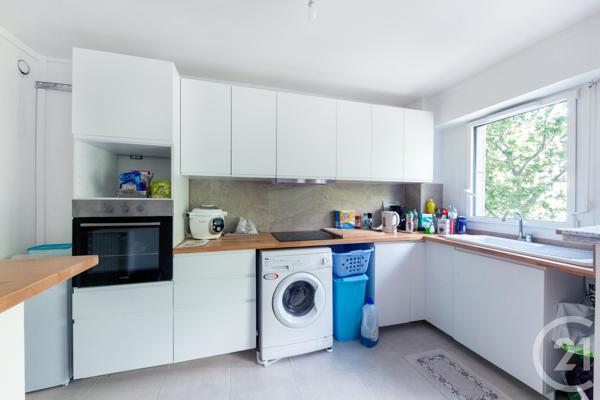 Appartement à vendre  5 pièces - 100 m 2   PARIS  - 75012