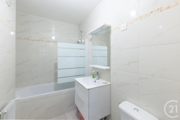 Appartement à vendre  5 pièces - 100 m 2   PARIS  - 75012