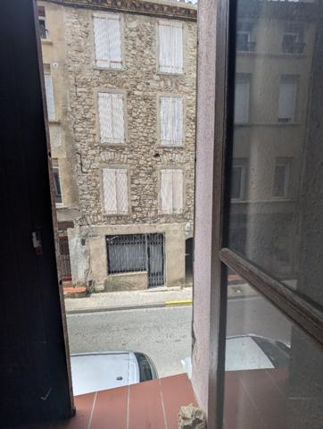 NARBONNE Centre ville T2 32.09m² à rénover