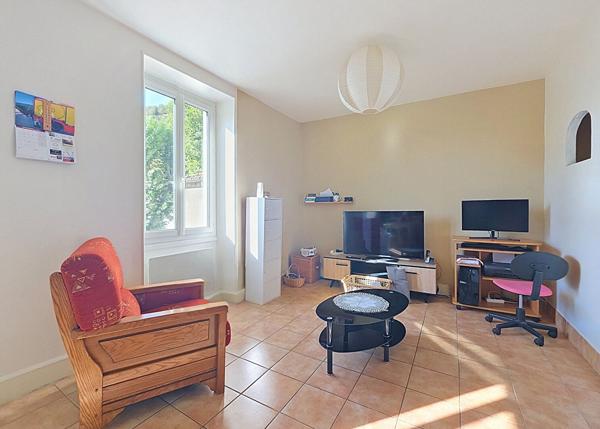 Appartement Soyons 4 pièce(s) 67.9 m2 avec cave