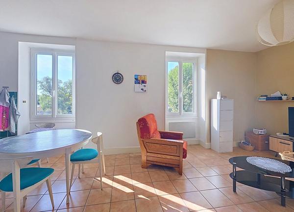 Appartement Soyons 4 pièce(s) 67.9 m2 avec cave