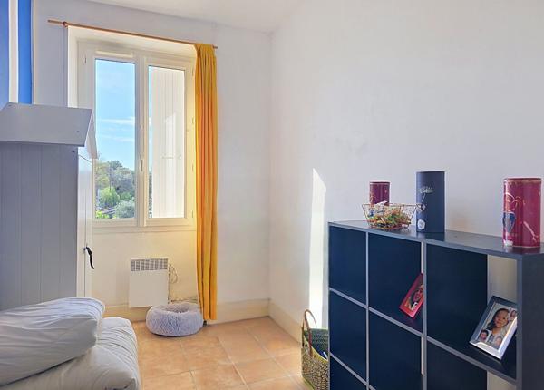 Appartement Soyons 4 pièce(s) 67.9 m2 avec cave