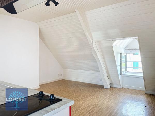 Location appartement Fougères - 2 pièce(s) - 22 m² - 350 €/mois