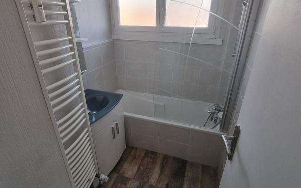 Appartement à louer    2 pièces • 60,56 m2 Metz